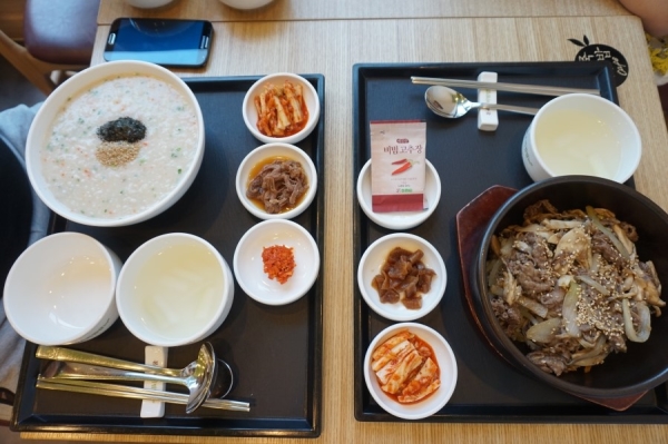 본죽앤비빔밥 이미지