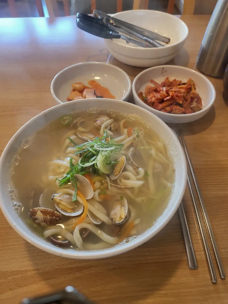 마시쭈칼국수 이미지