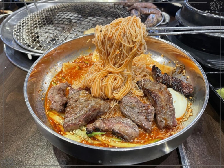 웃소 이미지