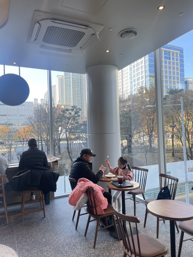 스타벅스 목동SBS점 이미지