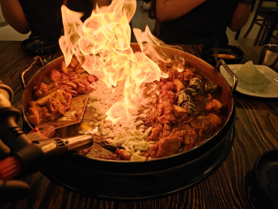 화덕닭갈비 이미지