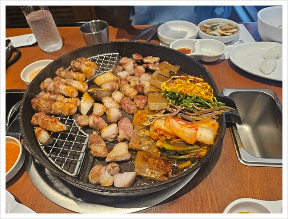 주니네식당 이미지