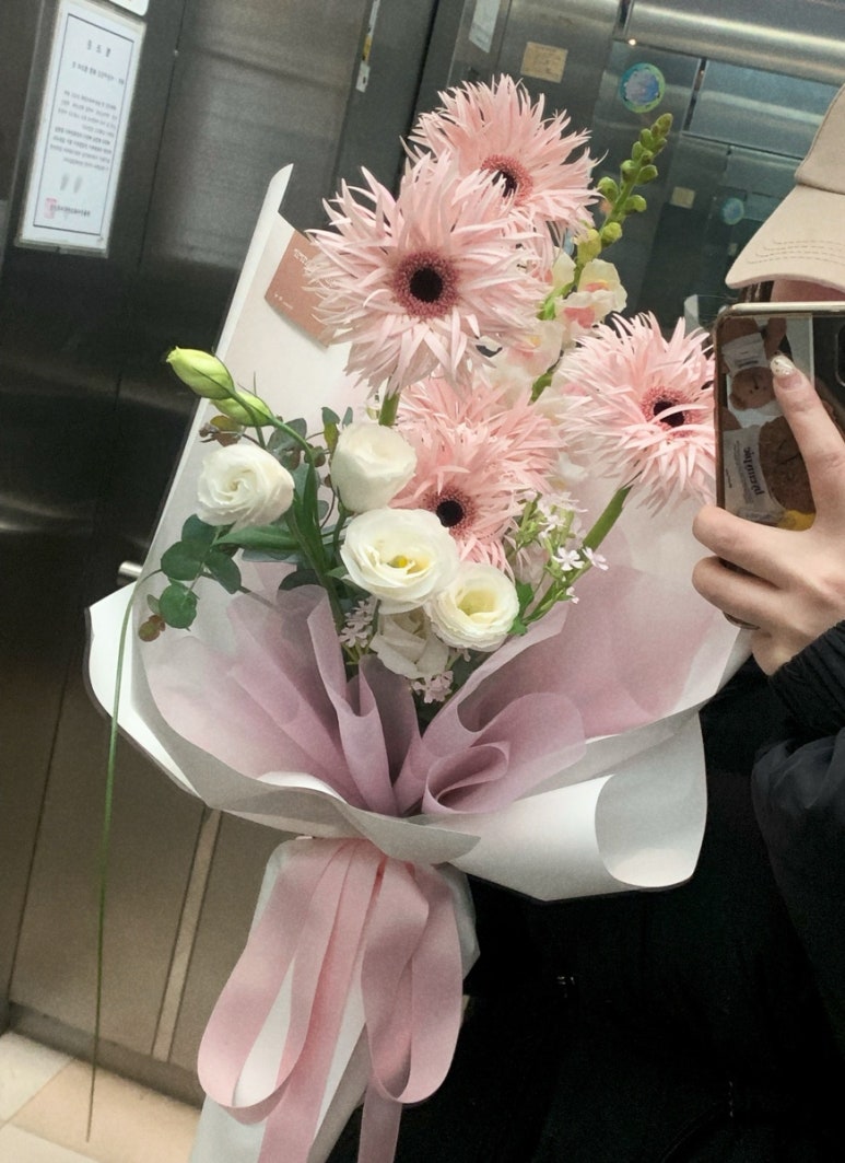 꼿밧 이미지