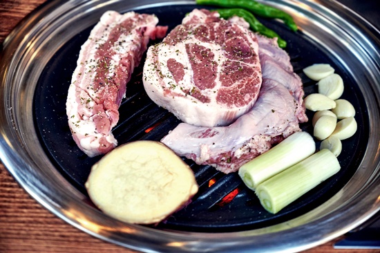 돈육몽 이미지