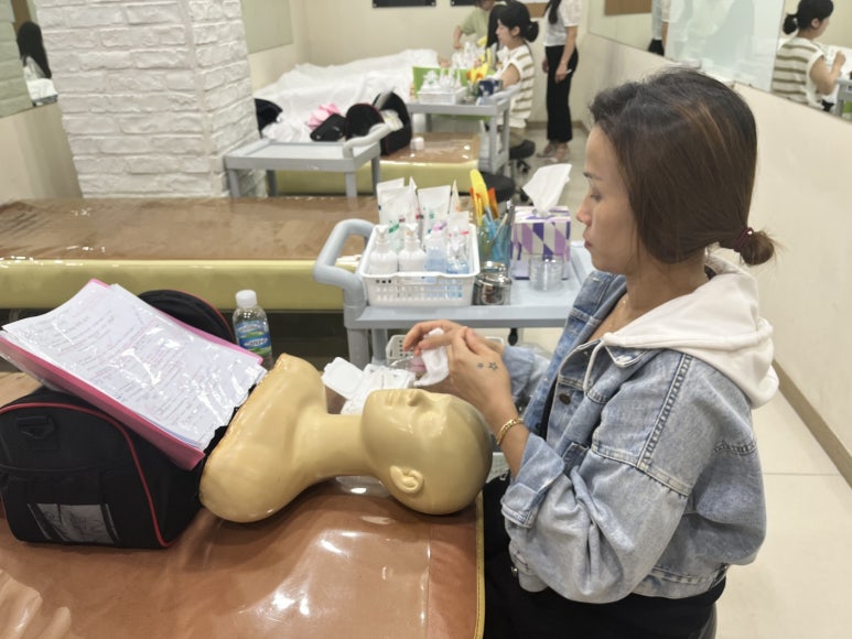 사계절 피부샵 이미지
