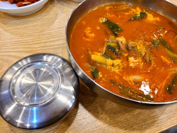 육소단 이미지
