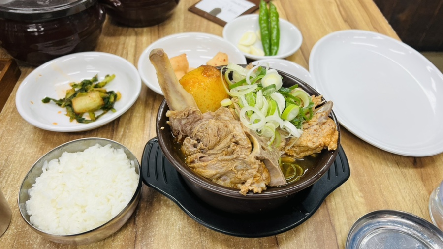 원조감자탕일미집 평촌오비즈타워 이미지