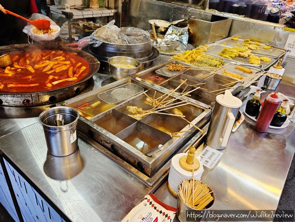 솥뚜껑떡볶이가마솥순대 이미지