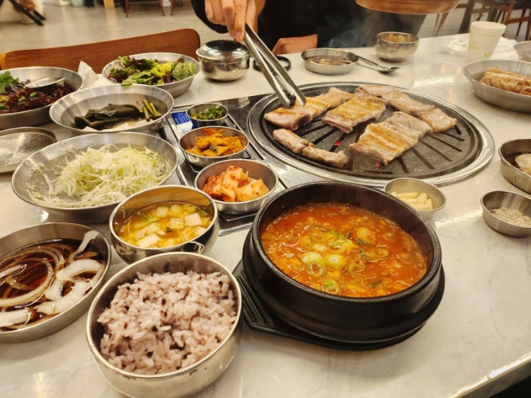 부산식당돈갈비 이미지