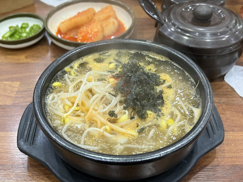 전주콩나물국밥 이미지