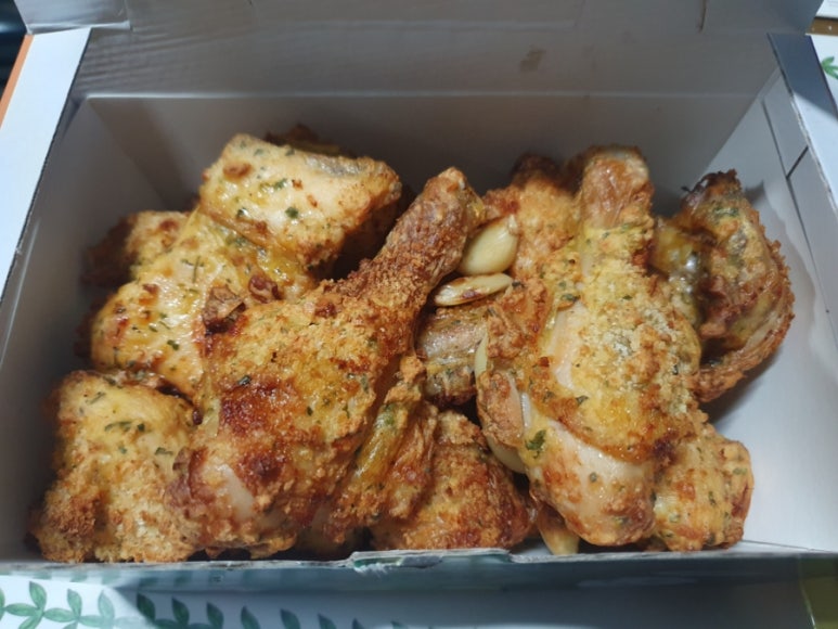 굽내치킨마산양덕 이미지