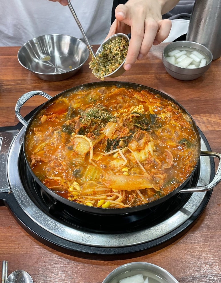 이식당선산김치곱창 이미지