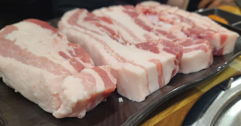 용식이삼겹 이미지