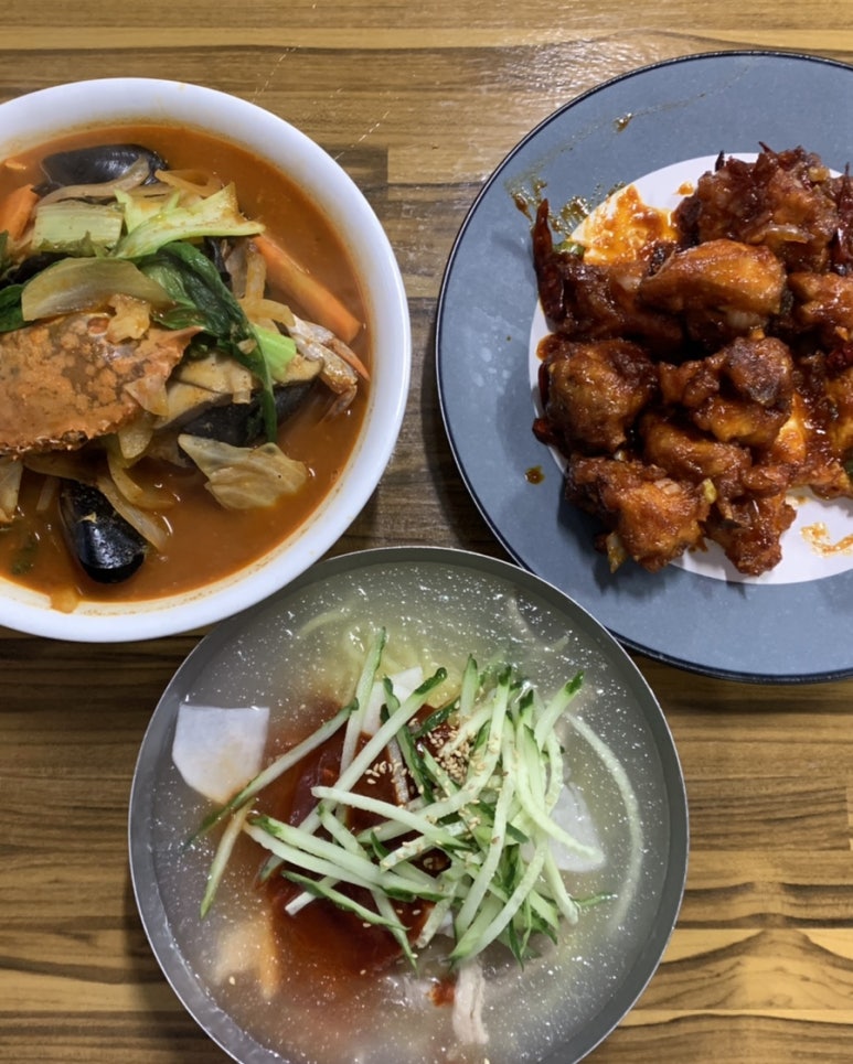 꼬꼬닭 전문점 이미지