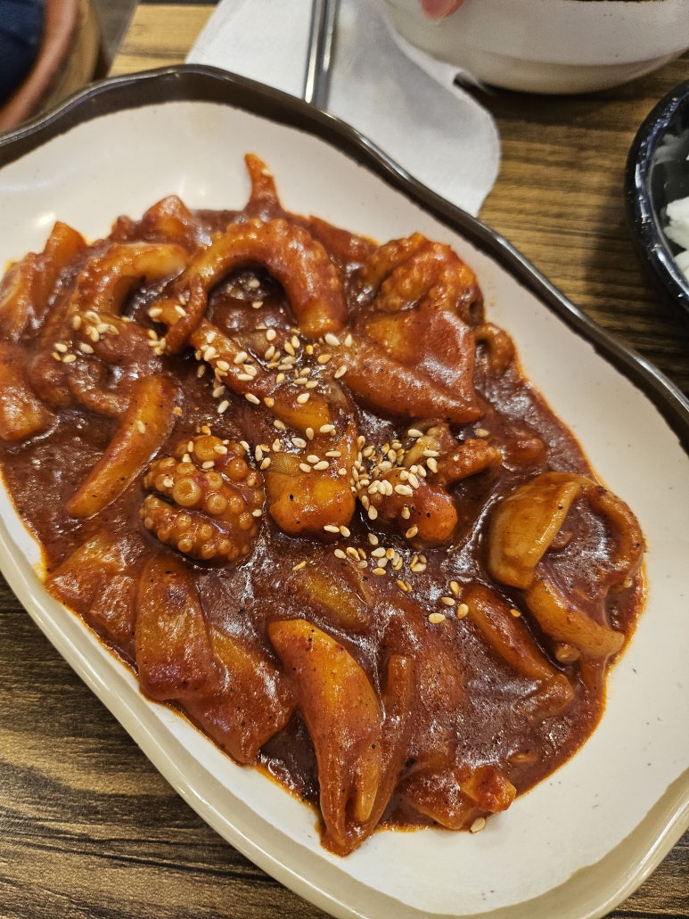 장충쭈꾸미&양푼김치탕 이미지