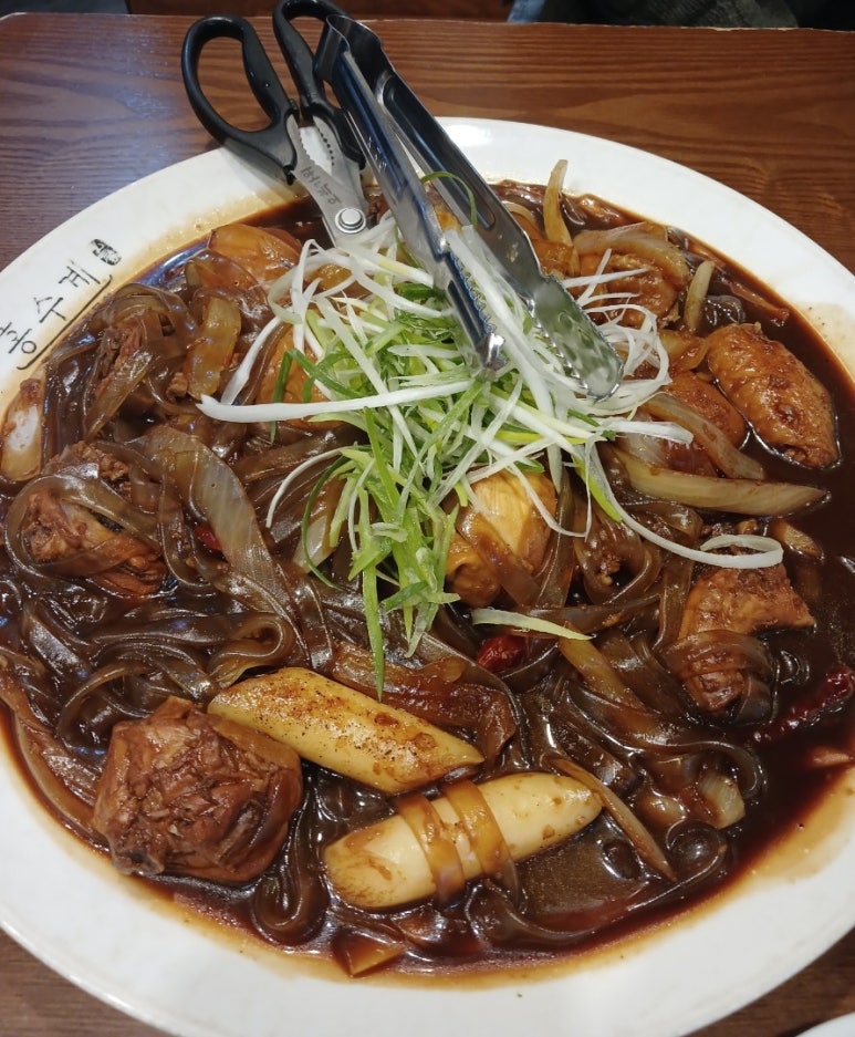 홍수계찜닭엔터식스 이미지