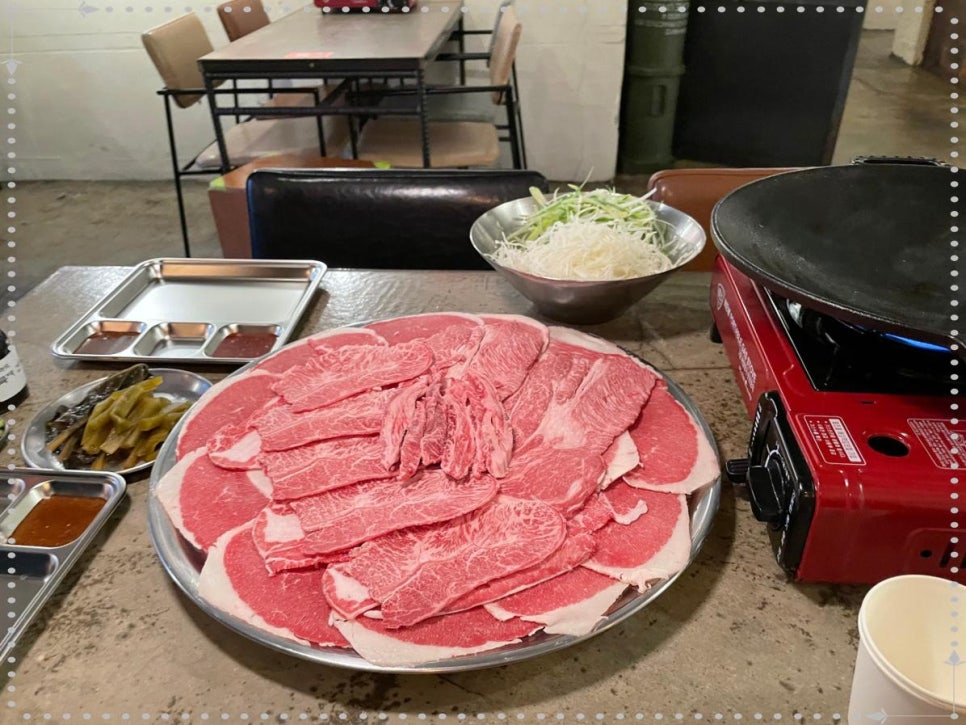 얇은집 이미지