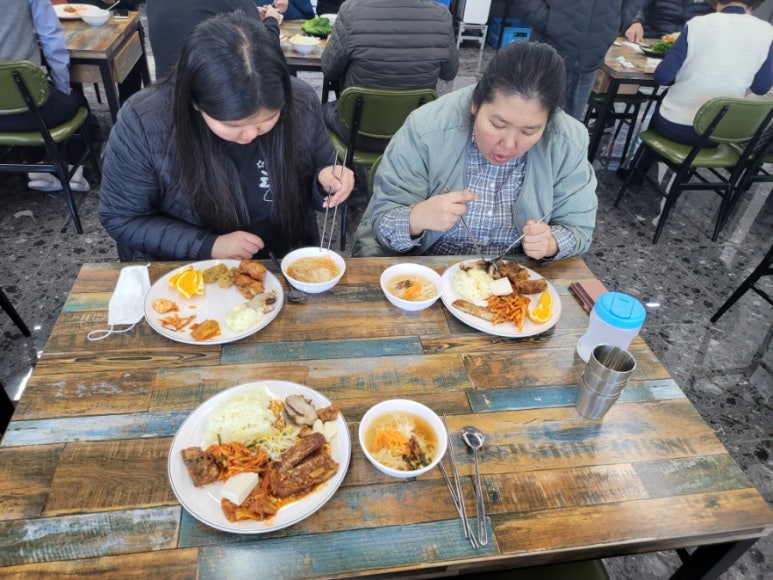 봉숙이네 한식뷔페 이미지