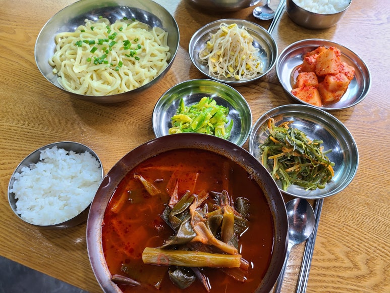 아궁이육개장 이미지