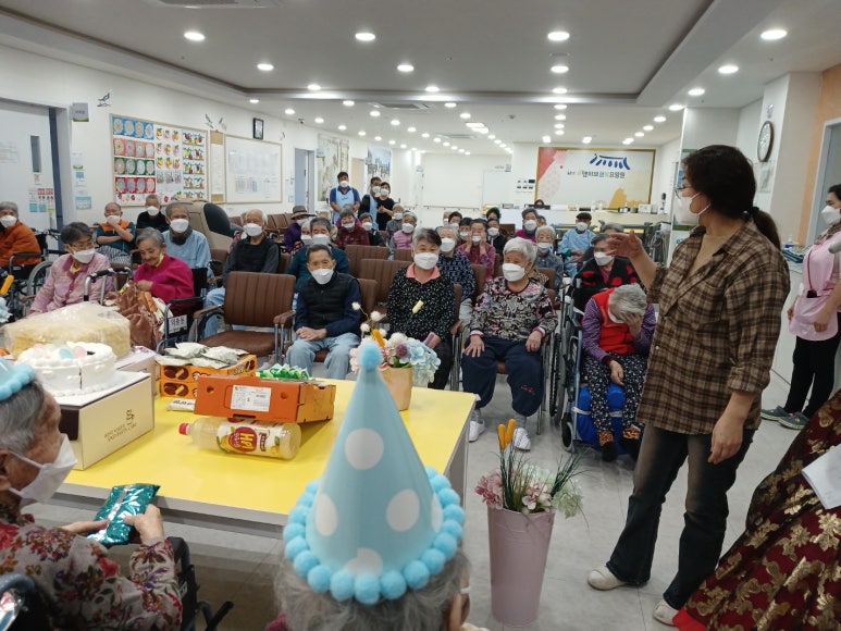 엠허브 행복요양원 이미지