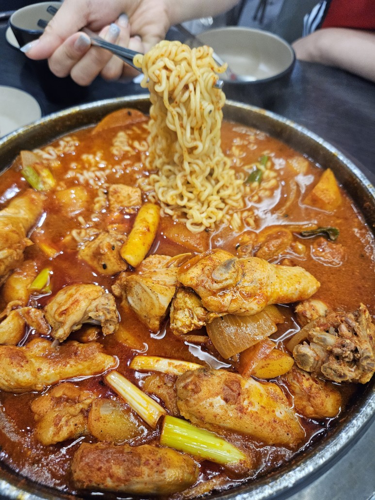 조순금닭도리탕 이미지