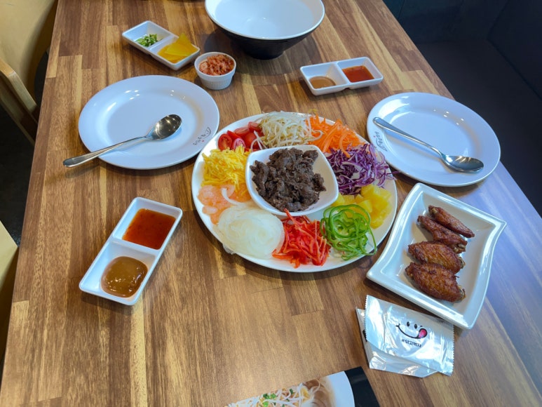 월남선생합정역점 이미지