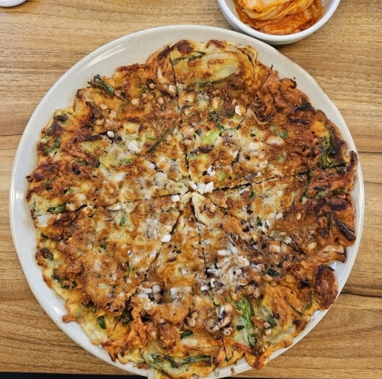 백합칼국수 이미지