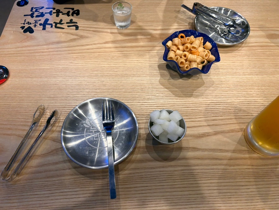 누구나홀딱반한닭수원화서점 이미지