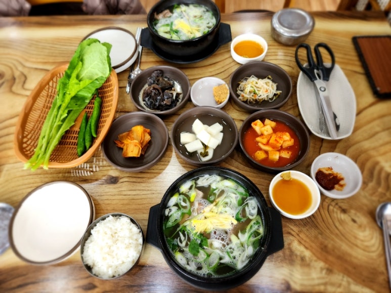 산골갈비탕 이미지