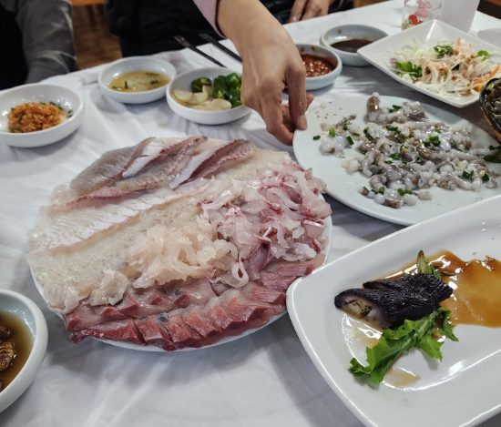 태평양장어구이 이미지