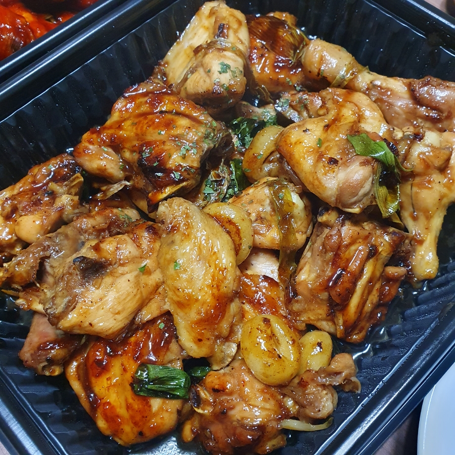 기영이숯불두마리치킨 이미지