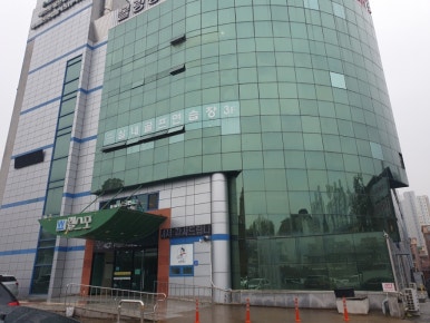 웰스포볼링센터 이미지