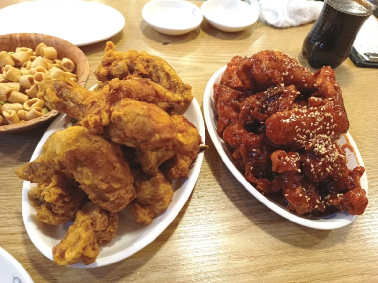 용성통닭(호매실직영점) 이미지