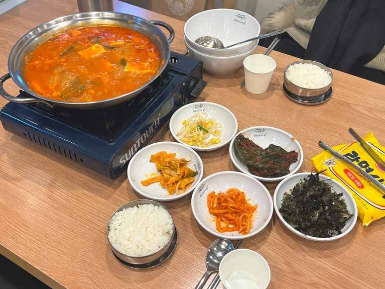 금돈김치마을 이미지