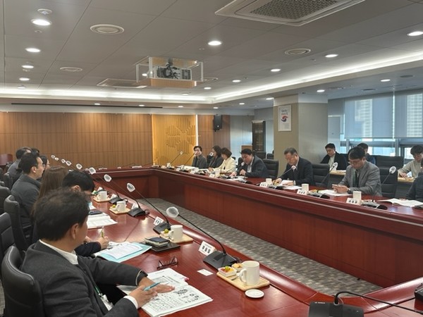 덕진산업 이미지