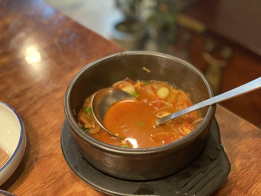 강진문어보쌈 압구정직영점 사진 6