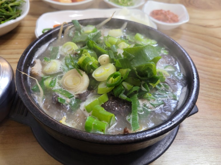 웰빙돼지국밥 이미지