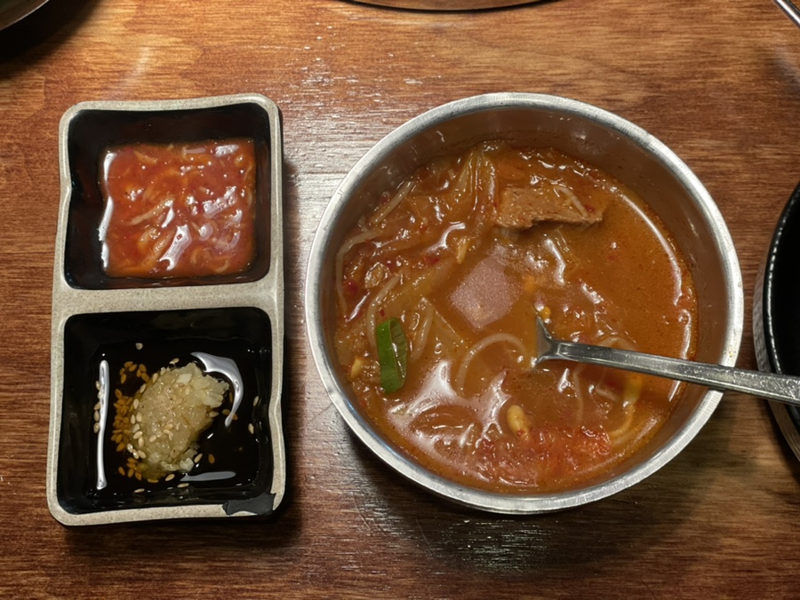 강진문어보쌈 압구정직영점 사진 7