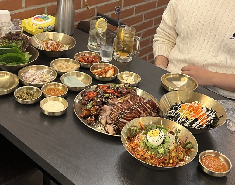 촌놈족발 이미지