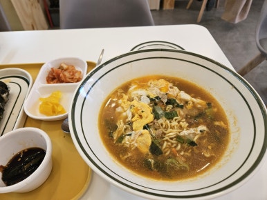 김밥;꽃피다 이미지