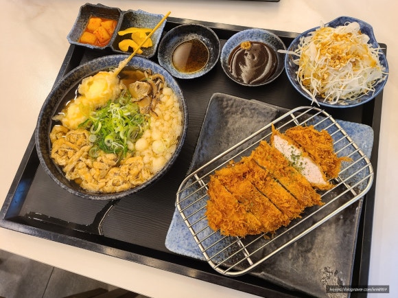 한그릇 돈가스 전문점 이미지