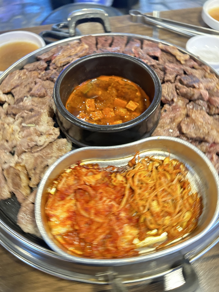 소먹고돼지먹고 이미지