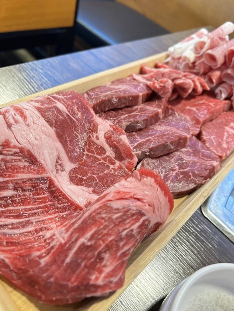 소먹고돼지먹고 이미지