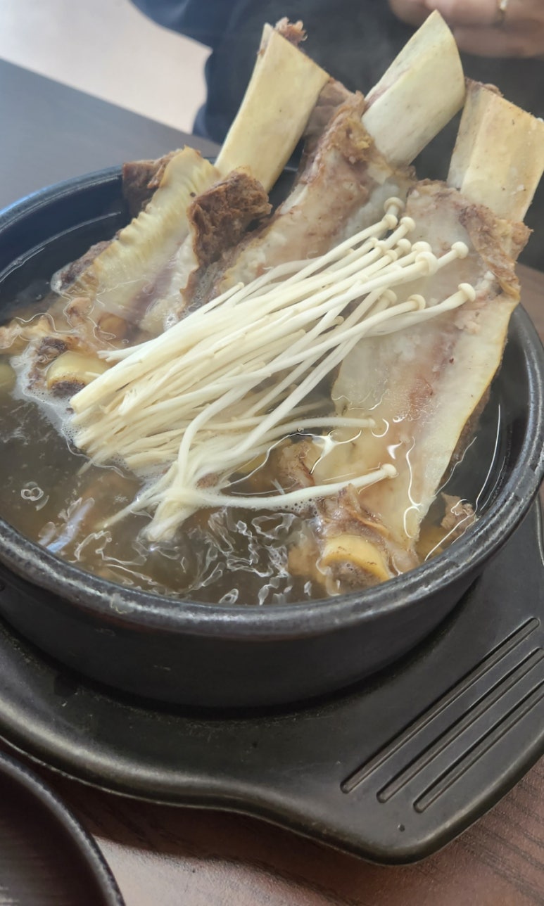 우와한 갈비탕 이미지