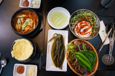 첨단솥뚜껑삼겹살 이미지