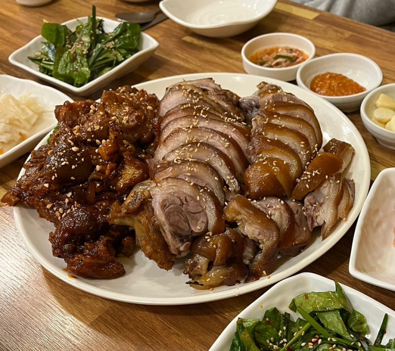 황기족발집 이미지