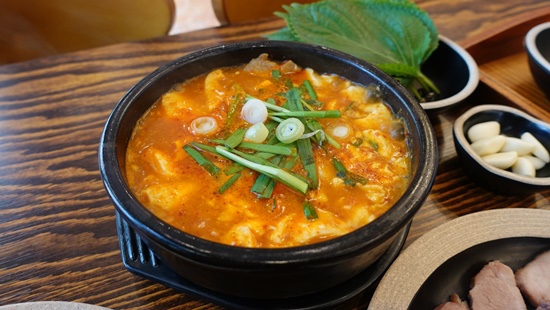 남산국밥 이미지