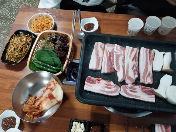 털랭이삼겹살 이미지