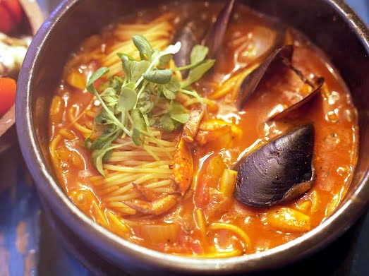 뚝배기이탈리아 이미지