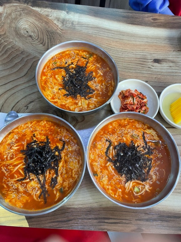 청대얼큰이칼국수쭈꾸미 이미지